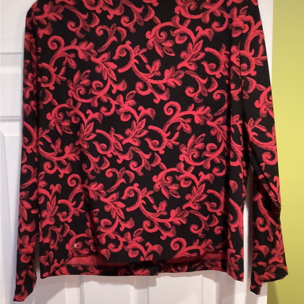 Blazer - Picture 4 of 5